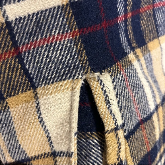 Cream & Navy plaid vintage wool jacket - Picture 3 of 5
